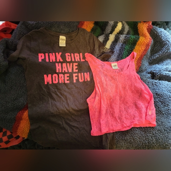 VS/PINK shirt/Bra bundle - Picture 3 of 6
